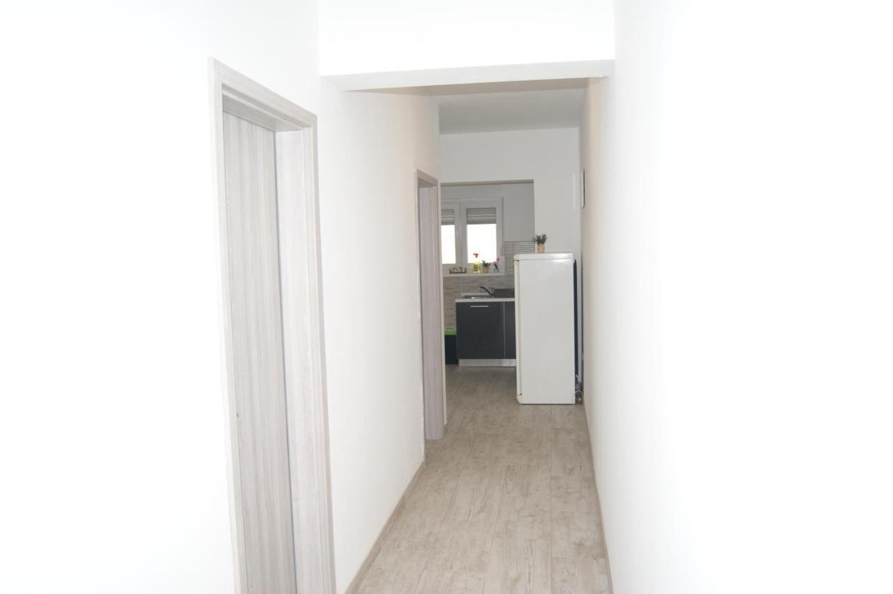 Mario Appartement Vir Buitenkant foto