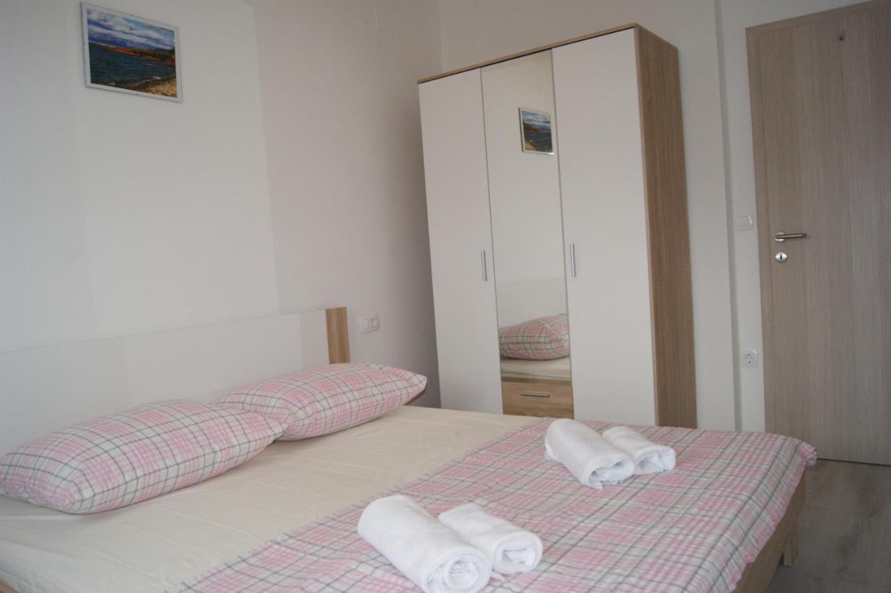 Mario Appartement Vir Buitenkant foto