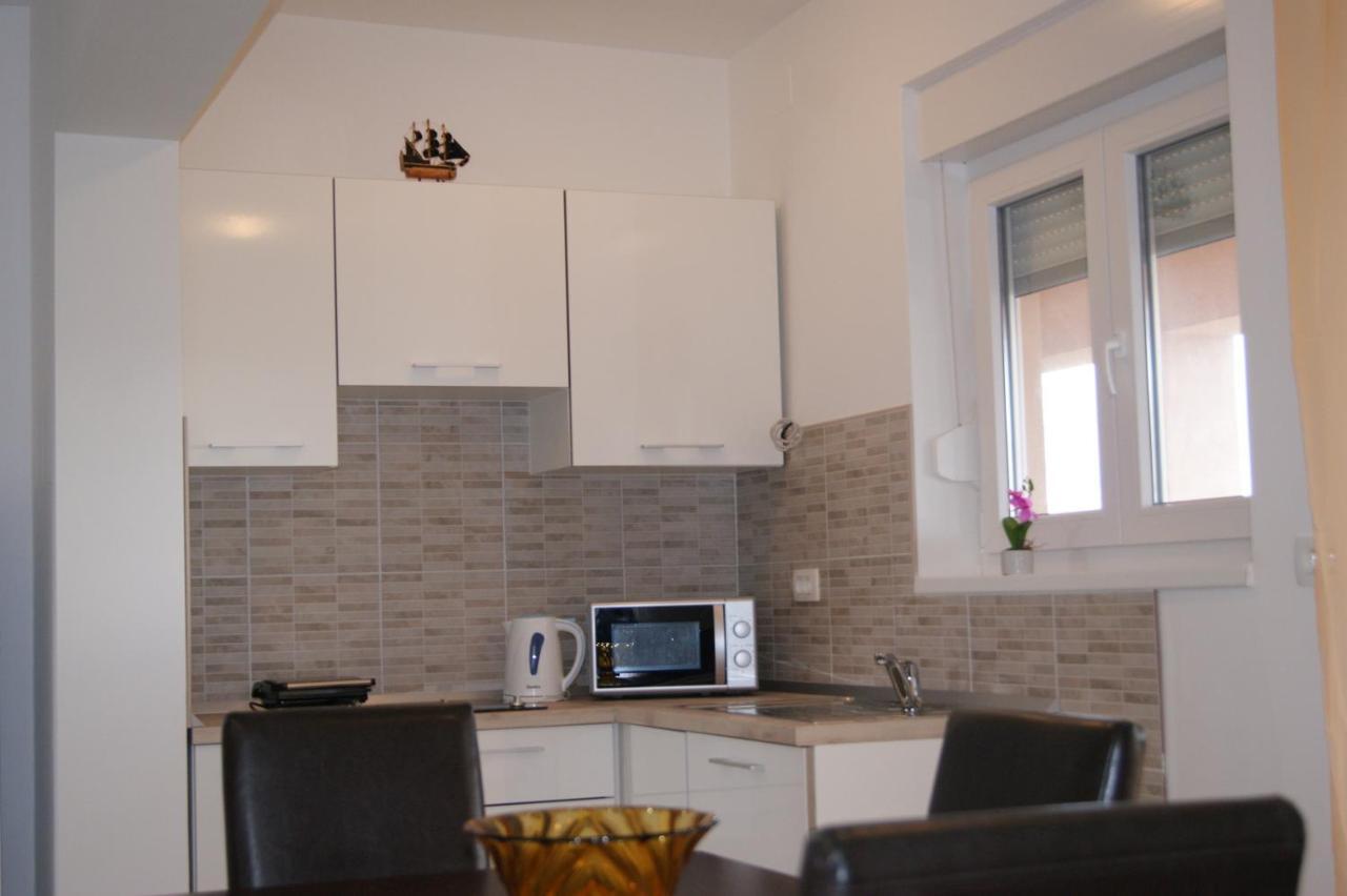 Mario Appartement Vir Buitenkant foto